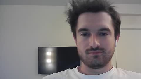 Snapshot of philborison chatting on 09.18.25 PhilipBorison online show from 09.18.25