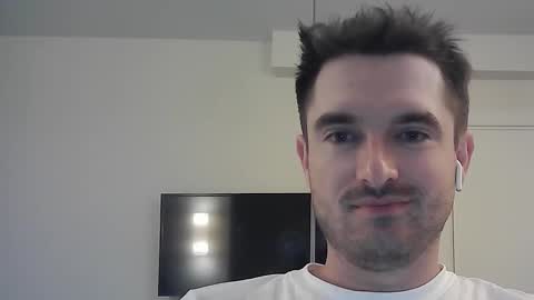 Snapshot of philborison chatting on 09.22.25 PhilipBorison online show from 09.22.25