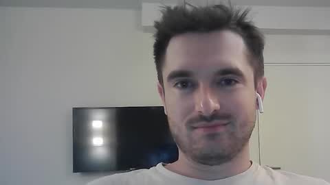 Snapshot of philborison chatting on 10.02.25 PhilipBorison online show from 10.02.25