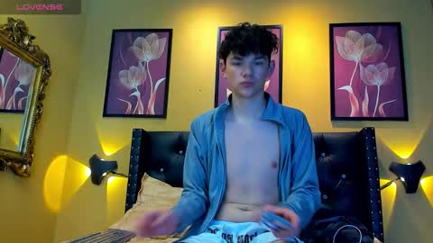 PHILLIP online show from 03.06.26