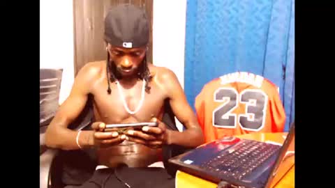 2 pac shakur online show from 01.28.25