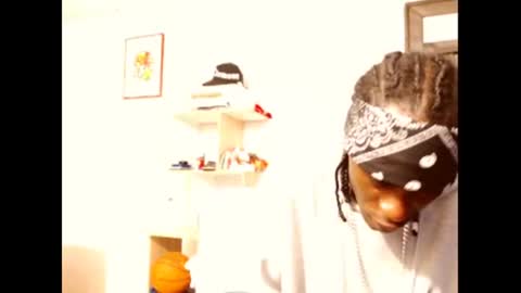 2 pac shakur online show from 02.23.25