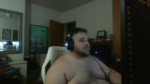 phillybear83 online show from 10.19.25