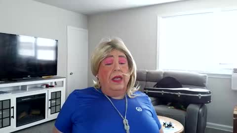 Snapshot of phillyguy195601 chatting on 04.18.26 Geri online show from 04.18.26