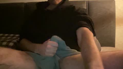 Snapshot of philmiller0712 chatting on 10.10.25 philmiller0712 online show from 10.10.25