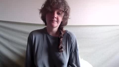 Snapshot of philosophies123 chatting on 03.08.25 sophie online show from 03.08.25