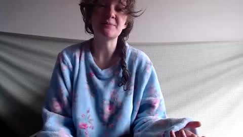 Snapshot of philosophies123 chatting on 03.09.25 sophie online show from 03.09.25