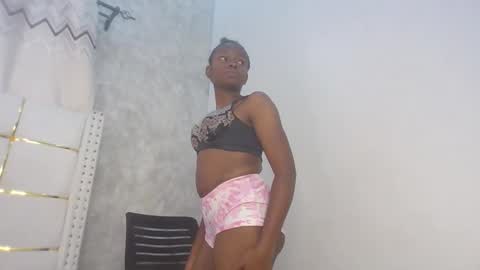 Snapshot of phoebe015 chatting on 02.03.26 phoebe online show from 02.03.26