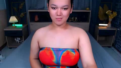Phoebe online show from 09.19.25
