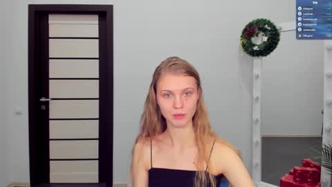 Phoebe online show from 12.04.24