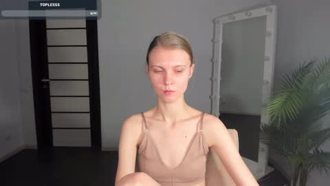 Phoebe online show from 01.19.25