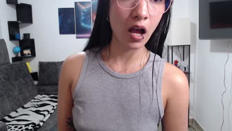 Pia  online show from 12.07.24