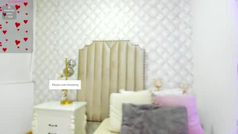 Snapshot of pia_johnson_ chatting on 02.27.25 online show from 02.27.25