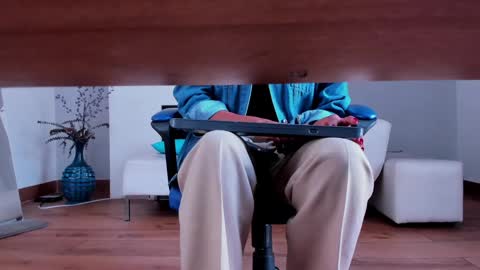 Snapshot of pia_mo chatting on 01.03.25    Special Couple Show - WELCOME TO XMAS   5 and 6 December  - 2 at 8 pm COL hour online show from 01.03.25