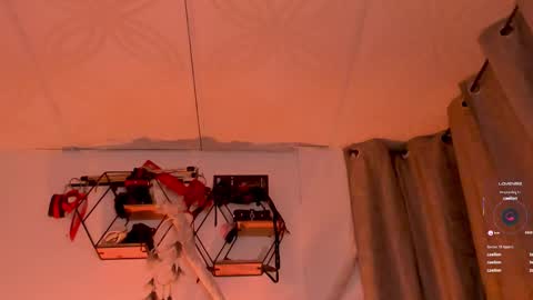  PIA FISHER  online show from 10.18.25