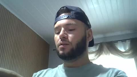 Snapshot of piazaocwbbb chatting on 10.03.25 piazaocwbbb online show from 10.03.25