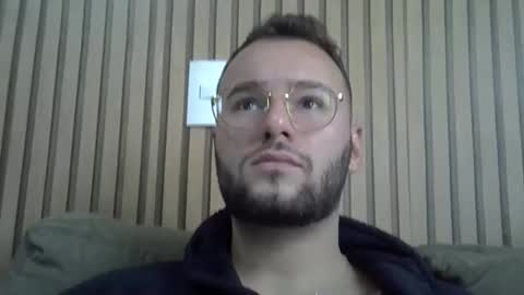 Snapshot of piazaocwbbb chatting on 10.19.25 piazaocwbbb online show from 10.19.25