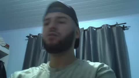 Snapshot of piazaocwbbb chatting on 11.03.25 piazaocwbbb online show from 11.03.25