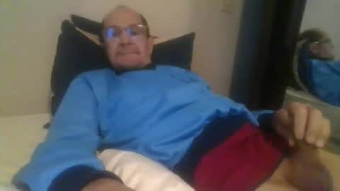 pichoun71 online show from 01.12.25