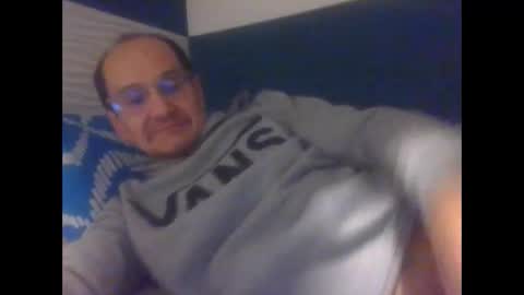 pichoun71 online show from 02.17.25