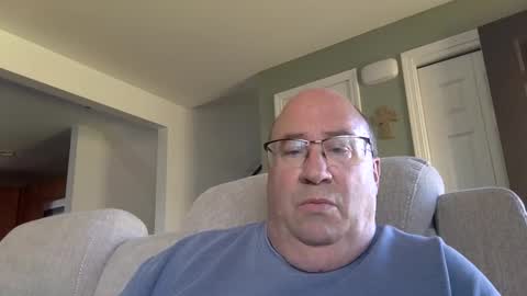 pickme11113 online show from 10.28.25