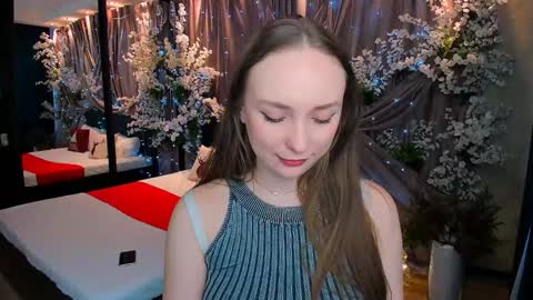 Emelie online show from 12.17.24