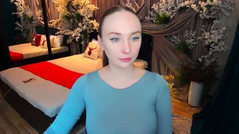 Emelie online show from 01.22.25