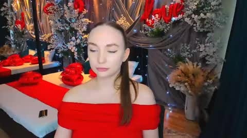 Emelie online show from 02.15.25