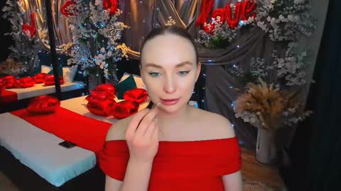 Emelie online show from 02.15.25