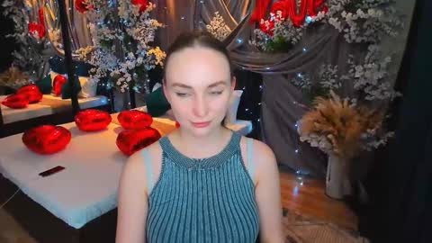 Emelie online show from 02.15.25