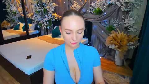 Emelie online show from 02.28.25