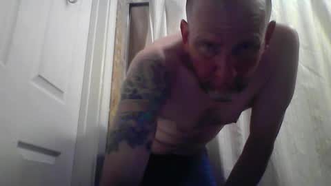pierce702420 online show from 04.26.26