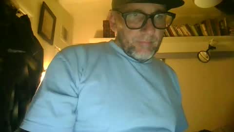 pierce702702 online show from 01.21.25