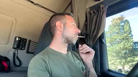 pierotu online show from 10.29.25