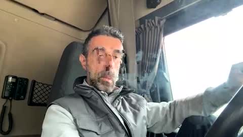 pierotu online show from 04.02.26