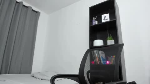 Pierre online show from 02.26.25