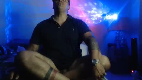 pikoro_gomez online show from 12.18.24