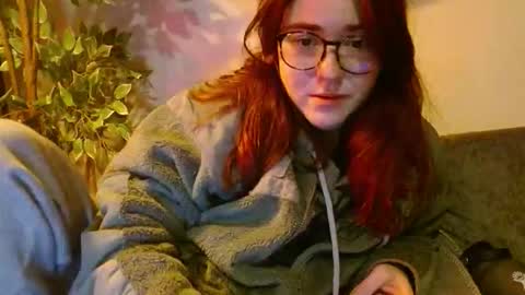 PilloGoddess online show from 11.07.25