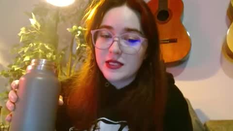 PilloGoddess online show from 11.09.25