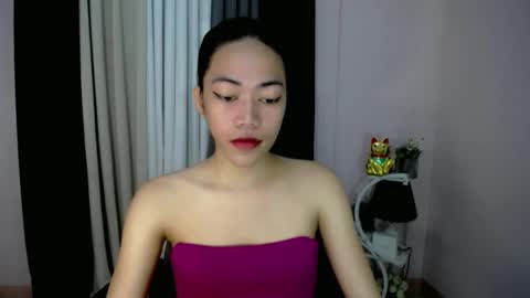 Snapshot of pinay_bella69 chatting on 10.14.25 pinay_bella69 online show from 10.14.25