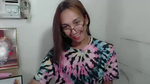 lucyLove online show from 02.06.25