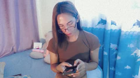 lucyLove online show from 02.24.25