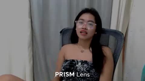 Snapshot of pinay_pleaseme chatting on 05.25.26 pinay_pleaseme online show from 05.25.26