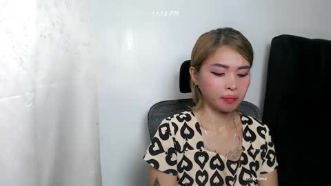 pinay_romancee online show from 10.26.25