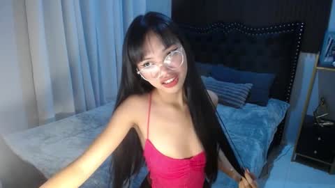 Snapshot of pinay_slutx chatting on 02.23.25 dee online show from 02.23.25