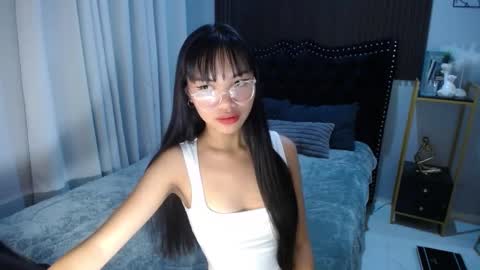 Snapshot of pinay_slutx chatting on 02.26.25 dee online show from 02.26.25
