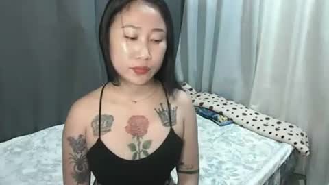 yumie  online show from 04.09.26