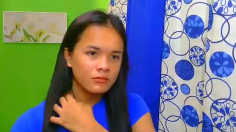 Snapshot of pinaymorena_rhowe chatting on 12.02.24 pinaymorena_rhowe online show from 12.02.24