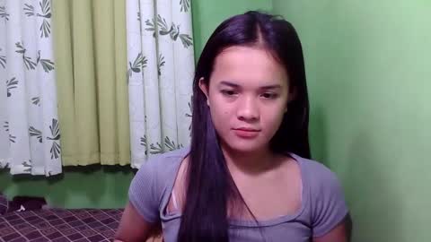 Snapshot of pinaymorena_rhowe chatting on 12.09.24 pinaymorena_rhowe online show from 12.09.24