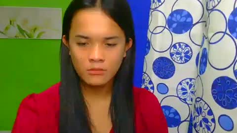 Snapshot of pinaymorena_rhowe chatting on 12.10.24 pinaymorena_rhowe online show from 12.10.24